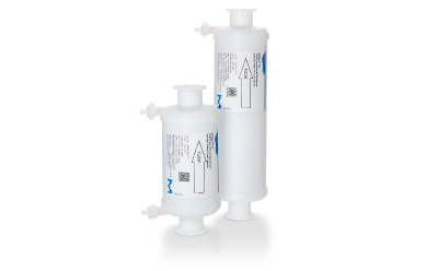 Two Milligard® PES membrane capsule filters in different sizes.