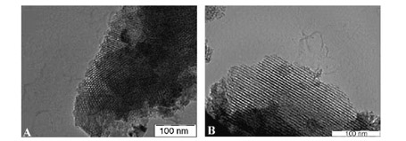 Si/Zr試料（49：1）の六方晶配列および細孔の保持を示した透過型電子顕微鏡（TEM）画像