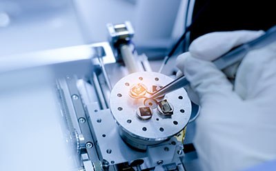 Microscopie &eacute;lectronique