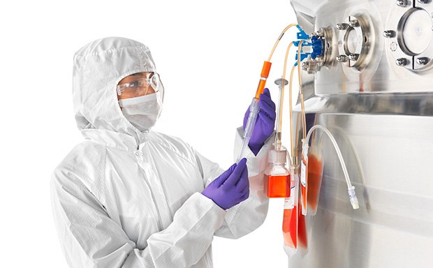 Sample from SS Bioreactor Using NovaSeptum® GO Sterile Sampling System Foto familiar de las ofertas de conectores y etiquetas de seguridad de los sistemas de muestreo estéril NovaSeptum® GO: conector TC, conector Ingold®, conector TC de extremo en línea y conector TC en línea.