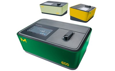 Spectroquant<sup>®</sup> Prove 100, 300, and 600 Fotómetro Prove 600 Plus Spectroquant® sobre un fondo blanco.