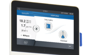 Q-POD® Ultrapure Water Remote Dispenser screen Display screen from a water purification system showing resistivity, TOC, and temperature of purified water.