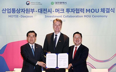 South Korea MOU Signing Merck has signed a non-binding MoU with the MOTIE and Daejeon City for a new APAC BioProcessing Center.