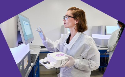 Rapid molecular detection Científico utilizando métodos moleculares avanzados para realizar pruebas de bioseguridad