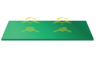 An illustration of how analyte shape affects how much maximal molecular surface area contact happens on the graphitic surface of PGC An illustration of the analyte shape affecting the extent of maximal molecular surface area contact taking place on the graphitic surface of PGC. Notice the larger shadow for the compound on the left versus the compound on the right, indicating more surface area interaction and stronger interaction with the stationary phase.