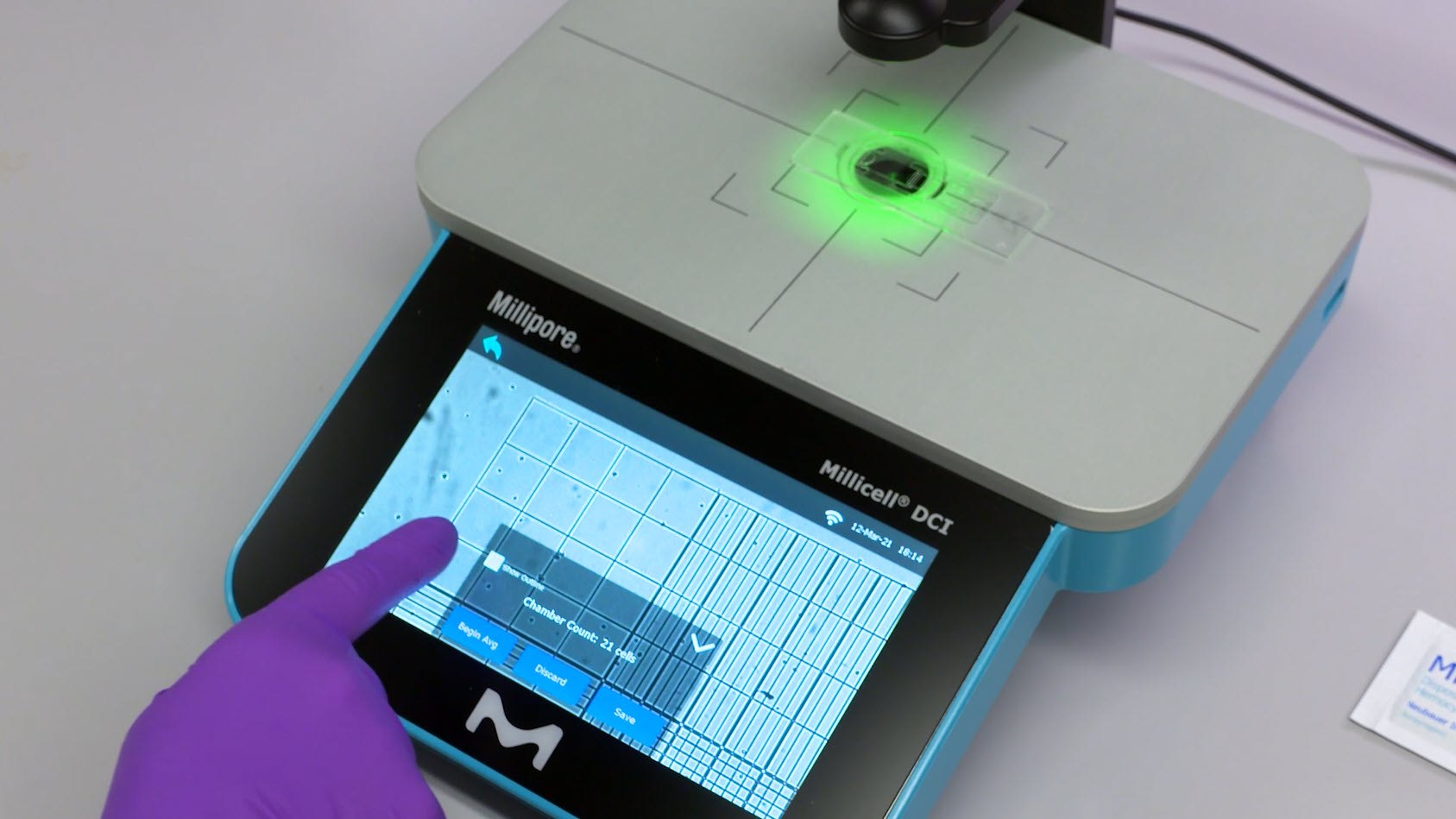 Millicell<sup>®</sup> DCI – How-to-use Video Series – Chapter 4: Hemocytometry Millicell<sup>®</sup> DCI – How-to-use Video Series – Chapter 4: Hemocytometry
