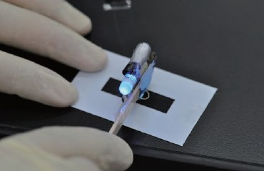 ポリピロール薄膜の導電性確認