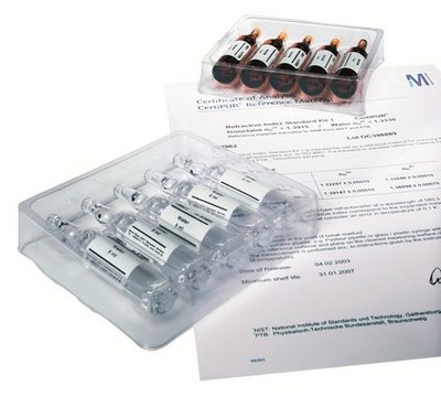 Refractive index standard kit 3 1-Methyl-naphthalene/water, traceable to NIST, traceable to PTB, n20/D 1.6160, Certipur&#174;