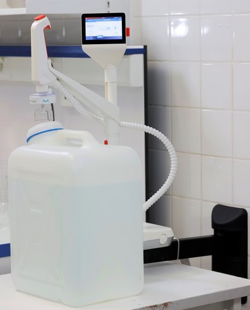 Milli-Q® IQ 7010超純水・純水製造装置 Produces ultrapure (Type 1