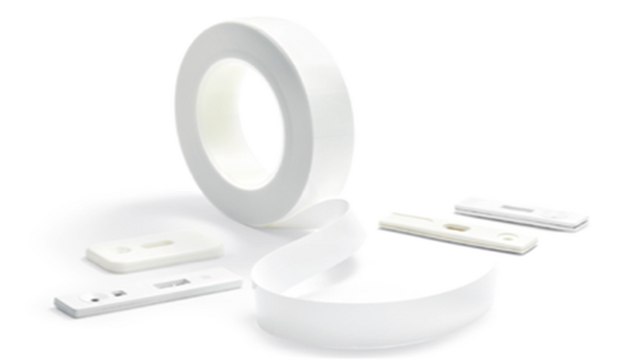 Hi-Flow™ Plus Membrane 120 4mil backing, 20mm width, pack of 14 slit rolls