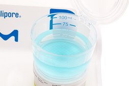 Milliflex Oasis® ろ過ユニット pore size 0.45 μm, mixed cellulose esters (MCE) membrane, white filter, volume 100 mL